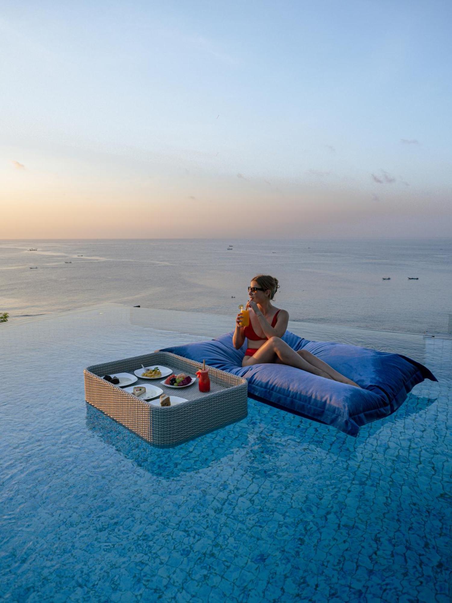 Suluban Cliff Bali Villa อูลูวาตู ภายนอก รูปภาพ