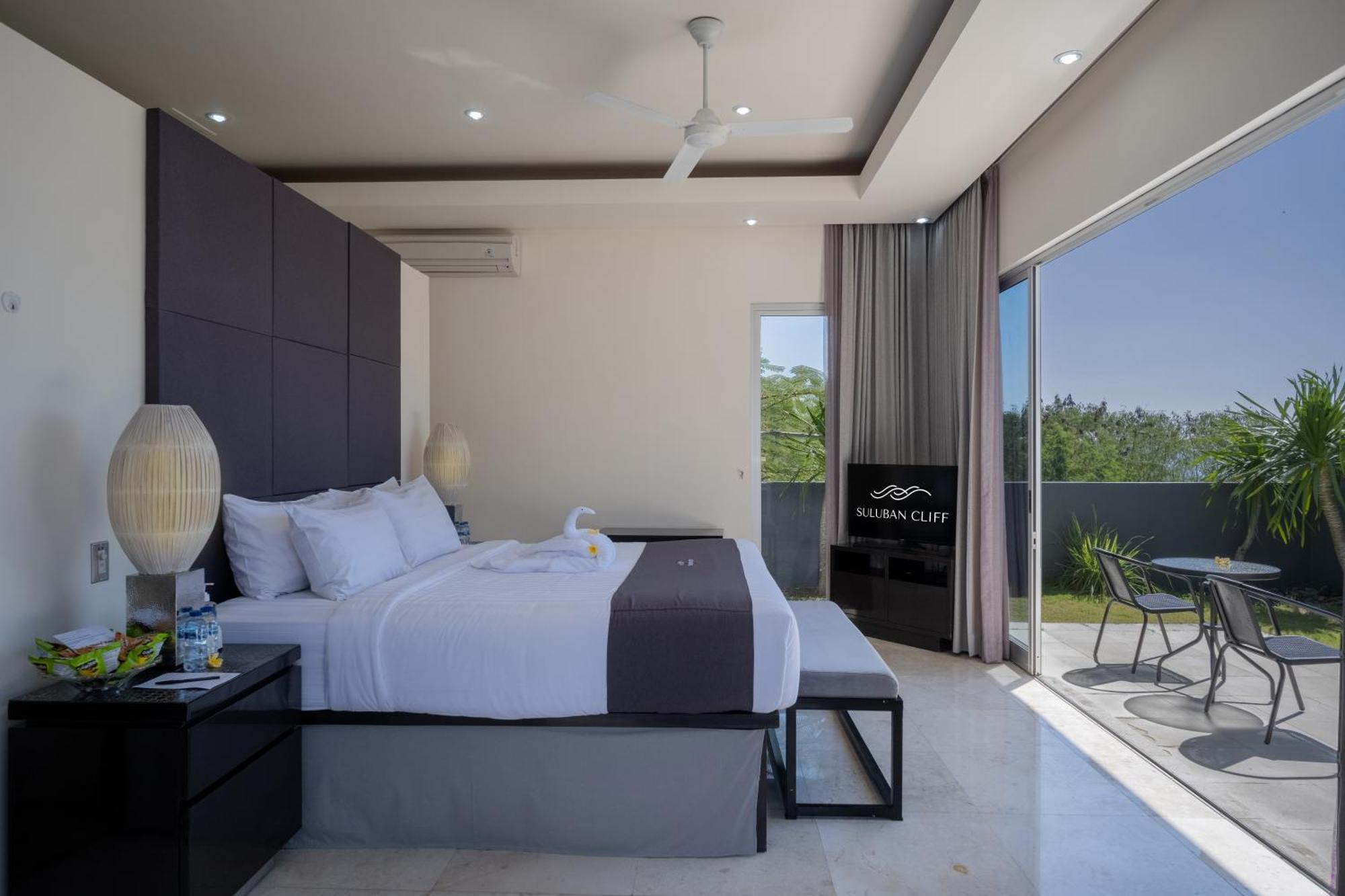Suluban Cliff Bali Villa อูลูวาตู ภายนอก รูปภาพ